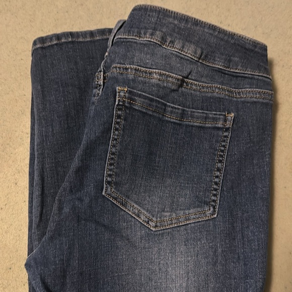 Rickis Revolution Brooke Skinny Jeans - Picture 3 of 5